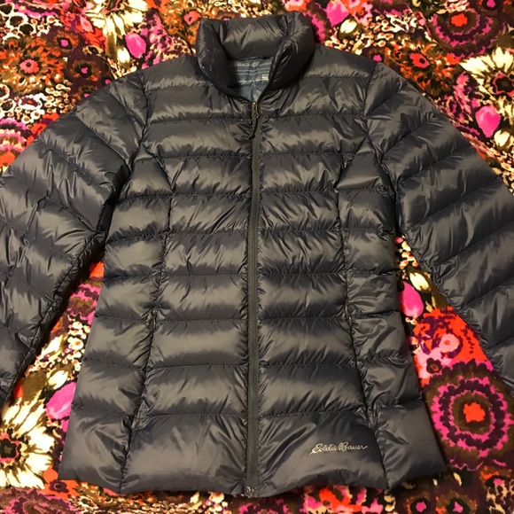 women's cirruslite down hooded jacket